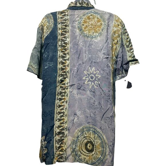 globetrotter creating the uncommon Bali Indonesia button up Short Sleeve Shirt S - Picture 3 of 4